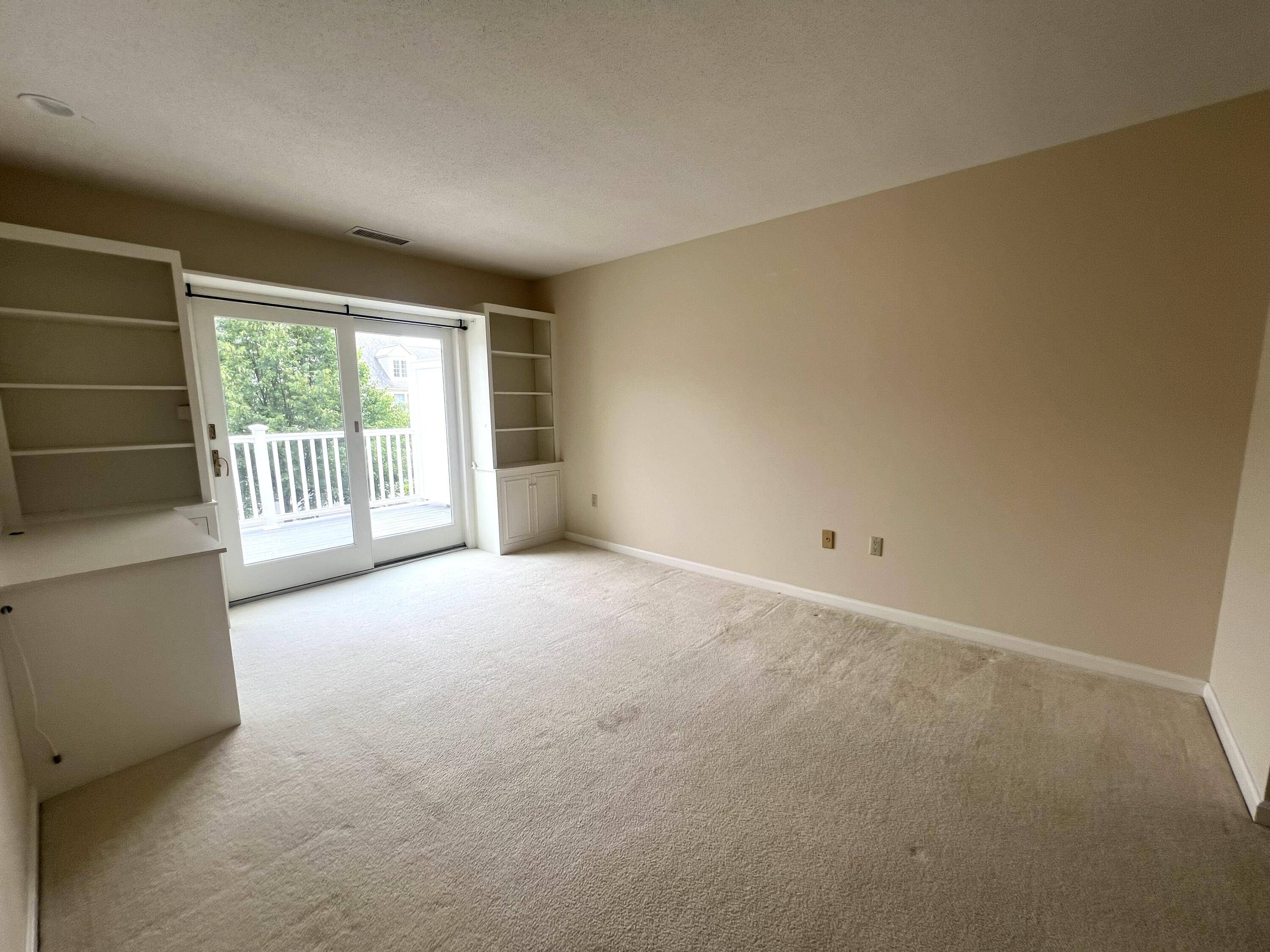 Yarmouth Port, MA 02675,2206 Heatherwood