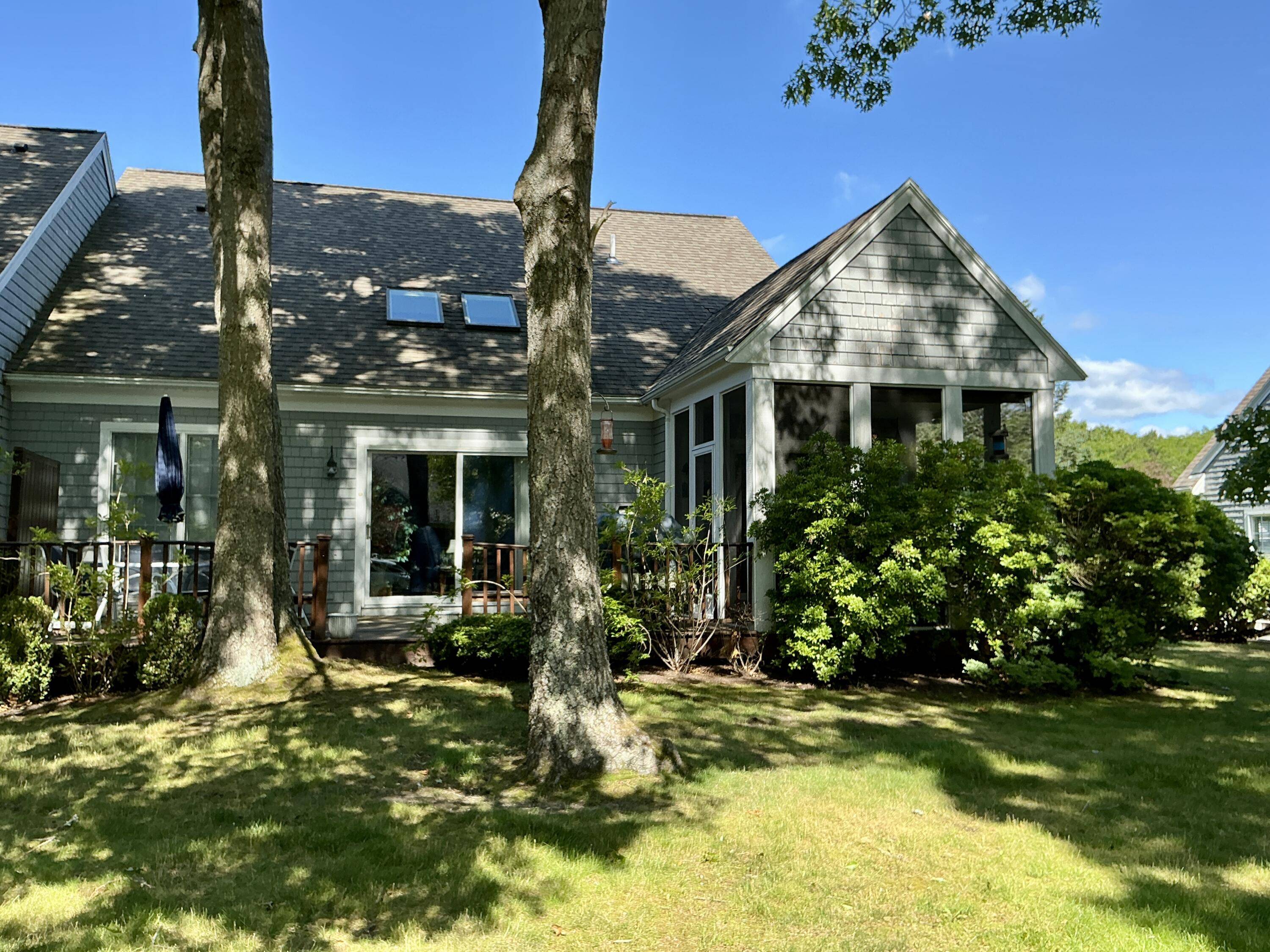 Mashpee, MA 02649,3 Mayfair Court
