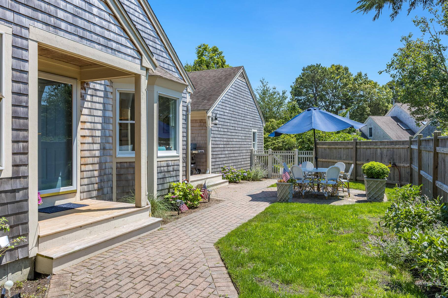 Yarmouth Port, MA 02675,24 Oak Glen Village