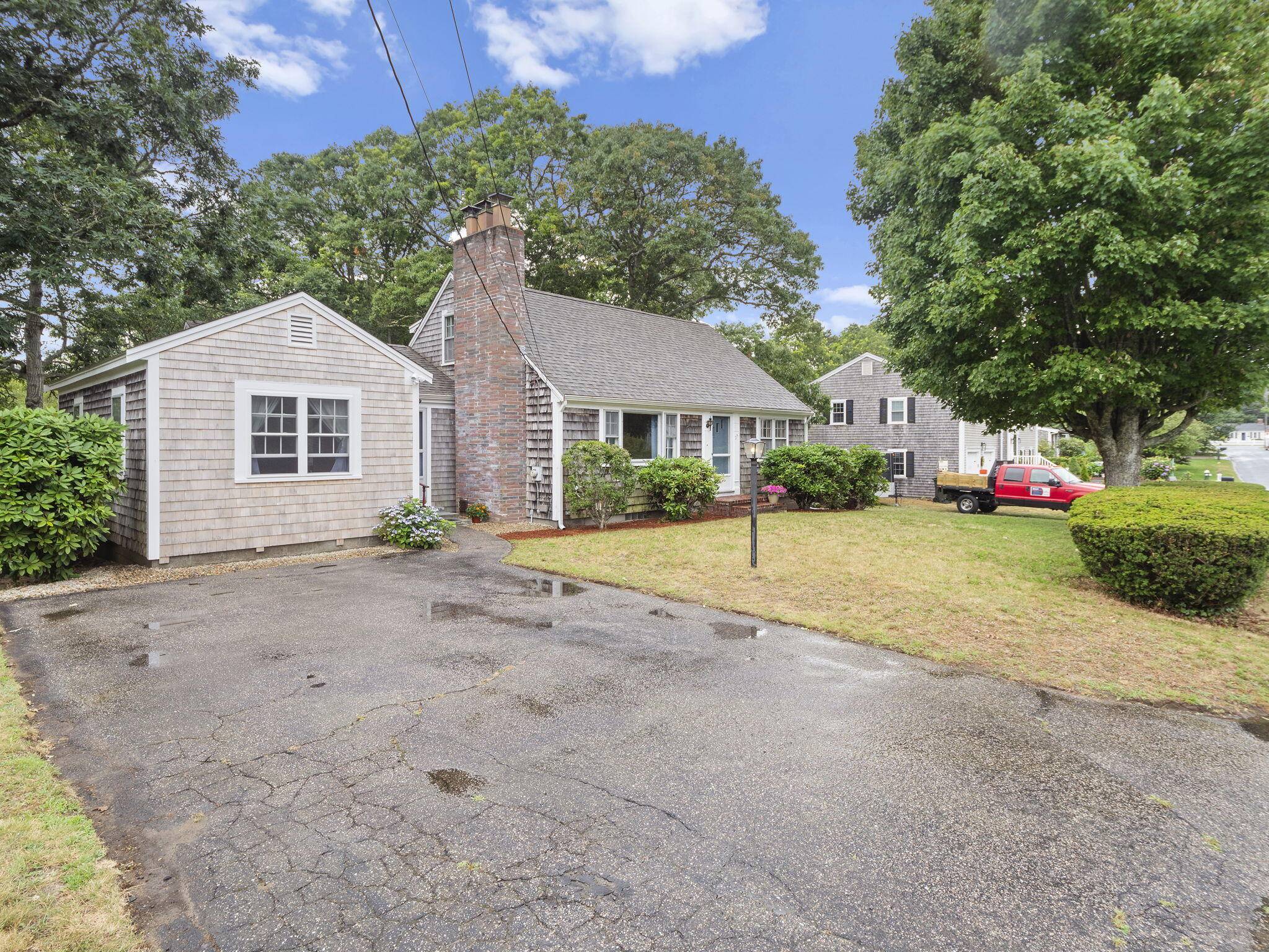 West Yarmouth, MA 02673,25 Brookhill Lane
