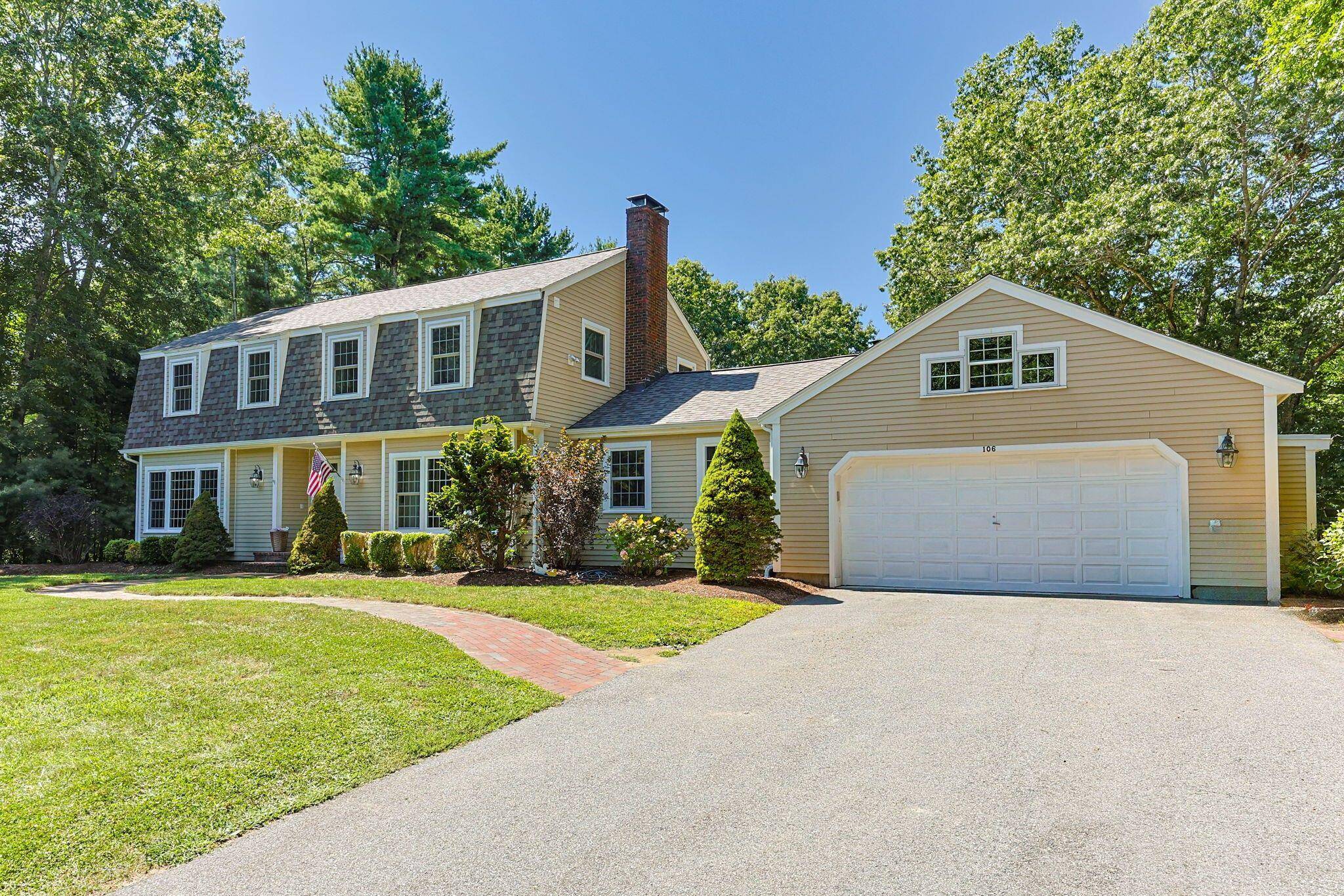 Plympton, MA 02367,106 Upland Road