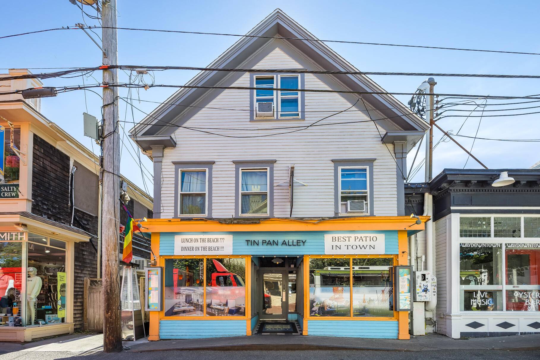 Provincetown, MA 02657,269 - 271 Commercial Street