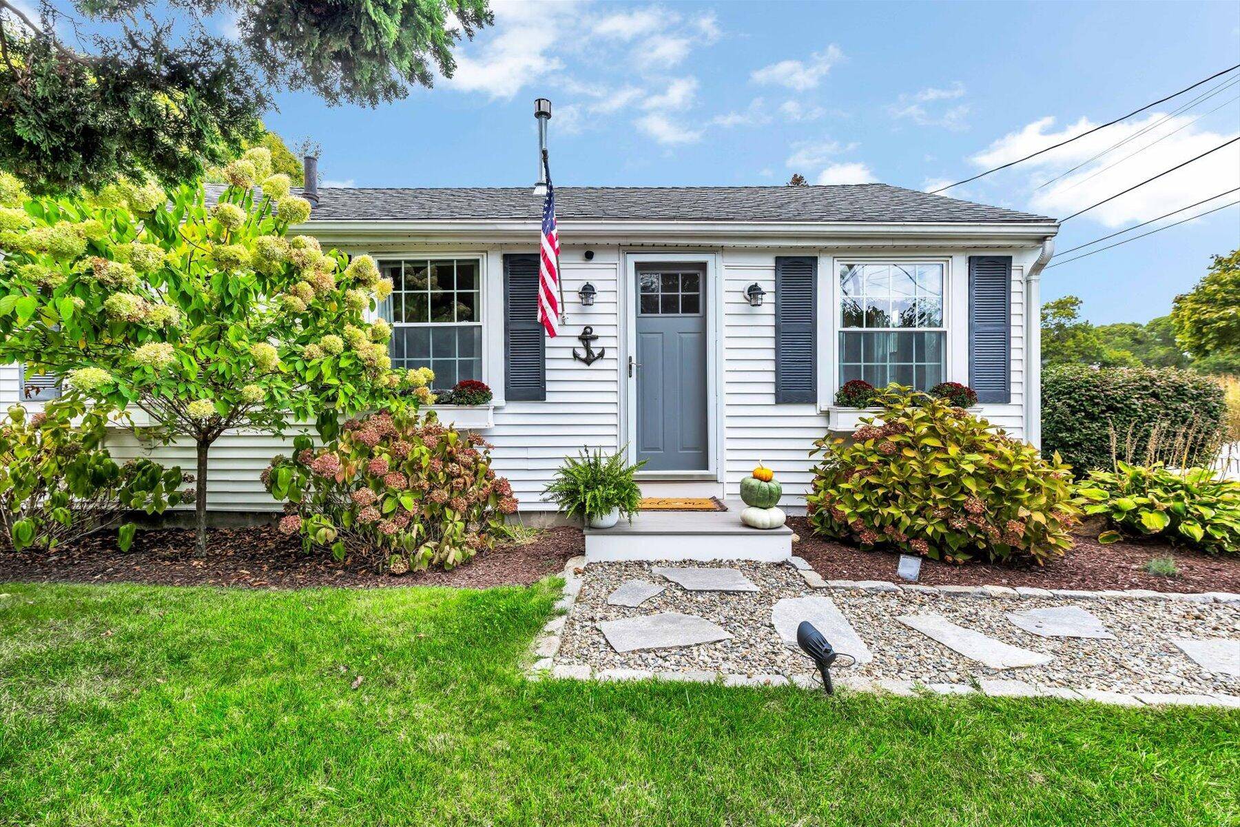 South Yarmouth, MA 02664,7 Wood Road