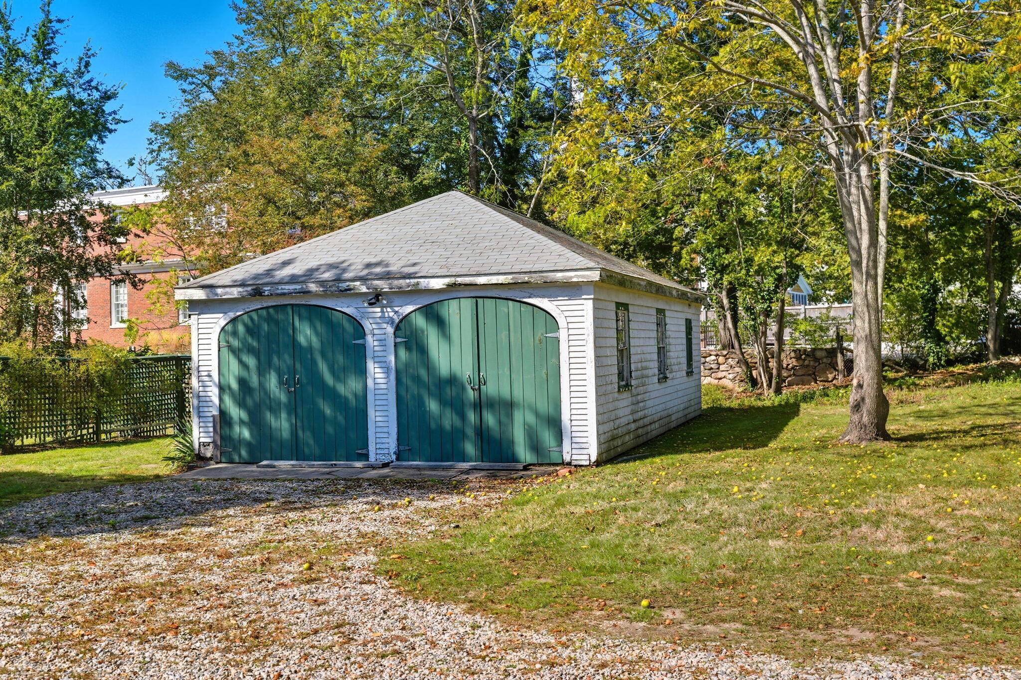 Falmouth, MA 02540,98 Main Street #UNIT 1