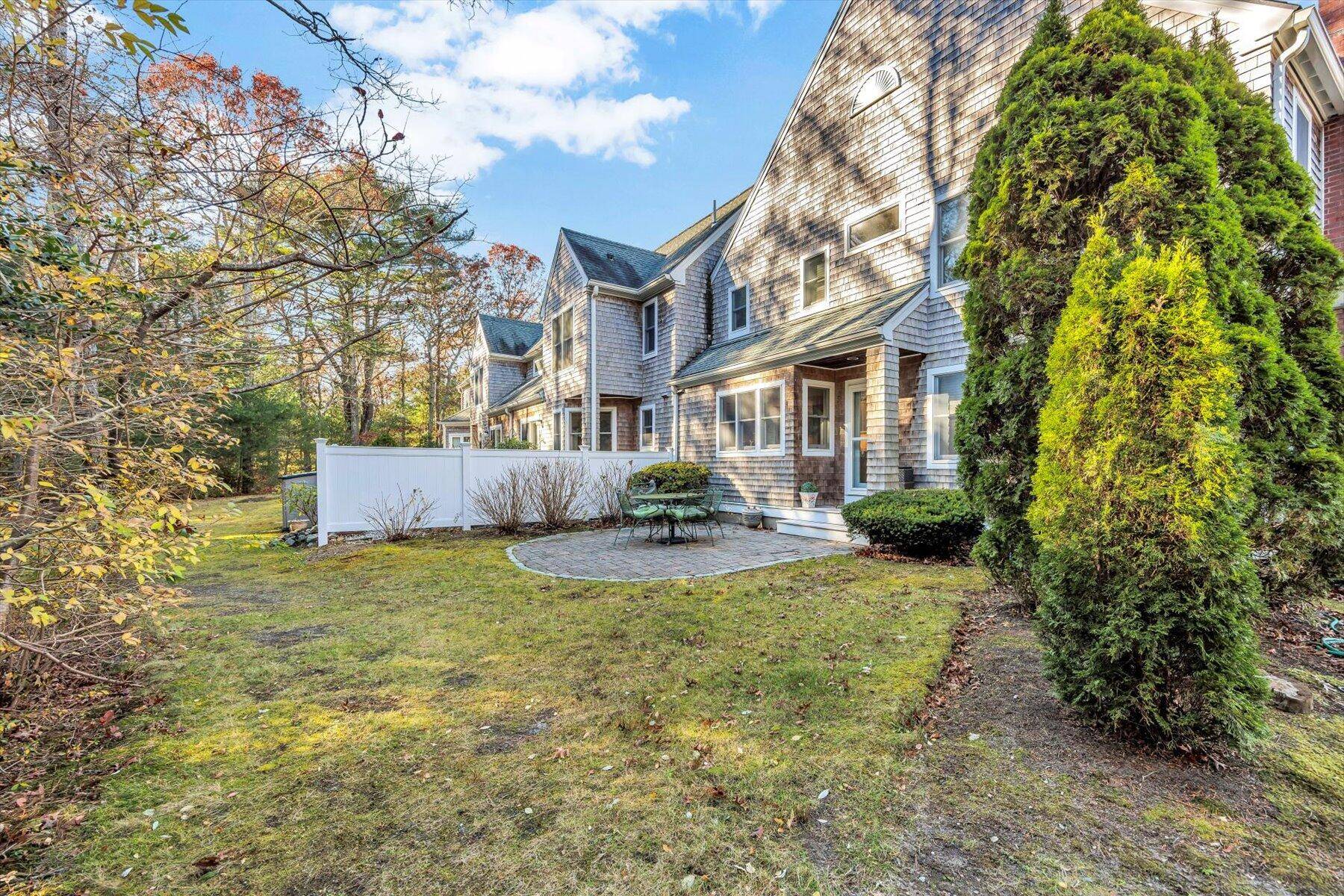 Mashpee, MA 02649,4 Bob White #UNIT 4