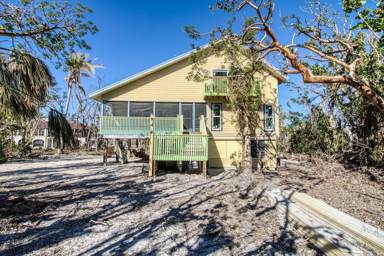 Sanibel, FL 33957,4144 West Gulf Dr.