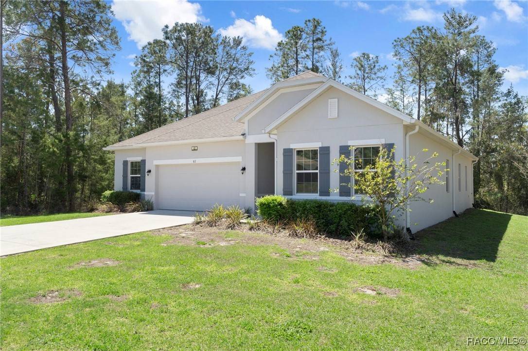 Homosassa, FL 34446,82 Grass ST