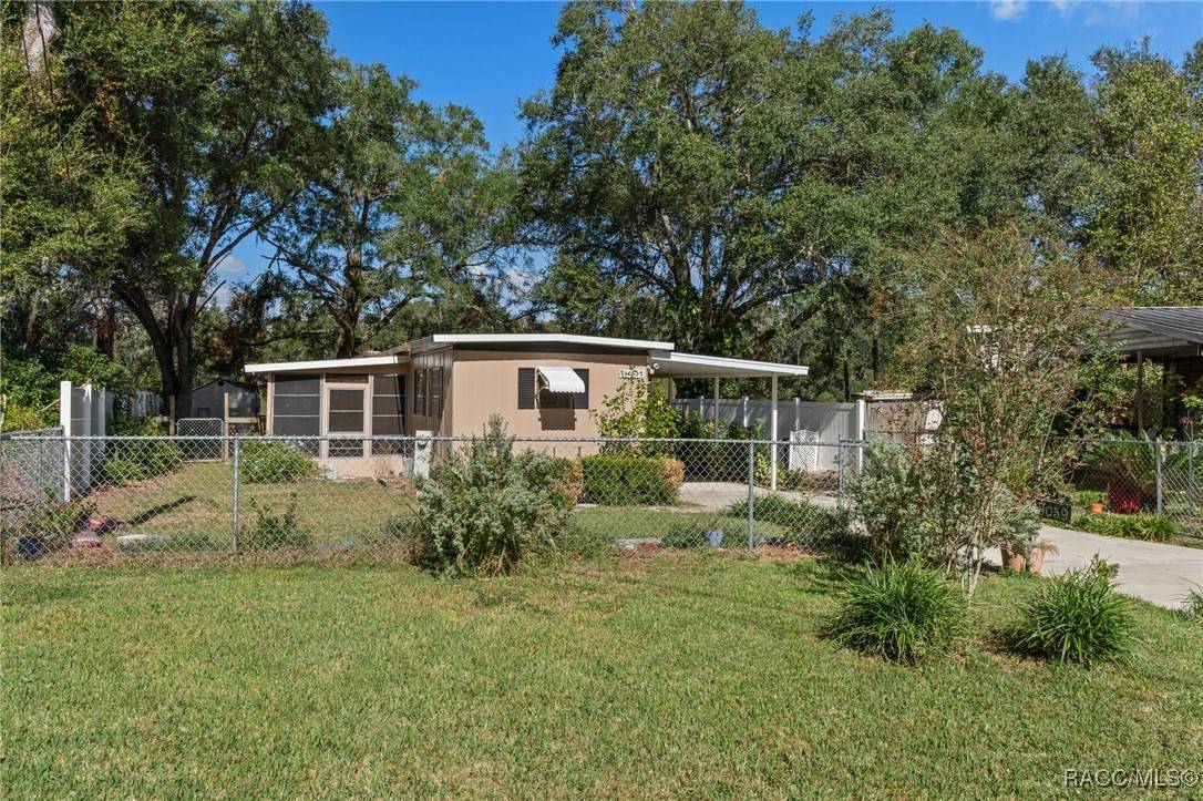 Floral City, FL 34436,8059 E Southlake DR