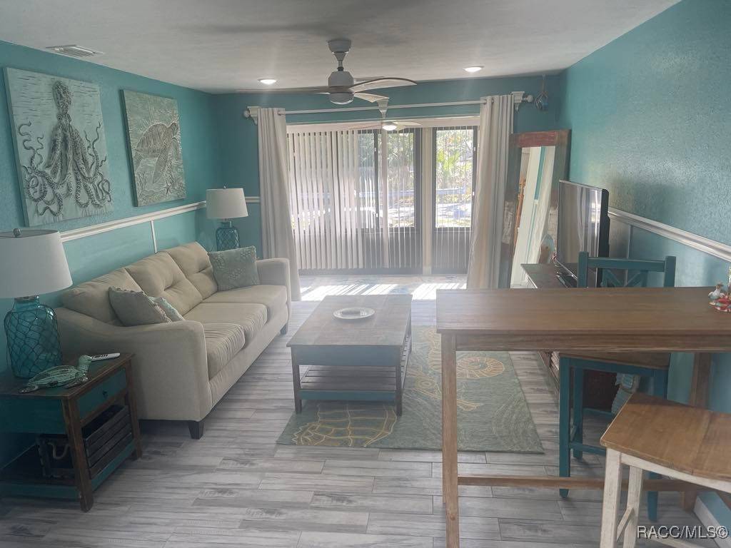 Crystal River, FL 34429,1412 SE Paradise AVE #1