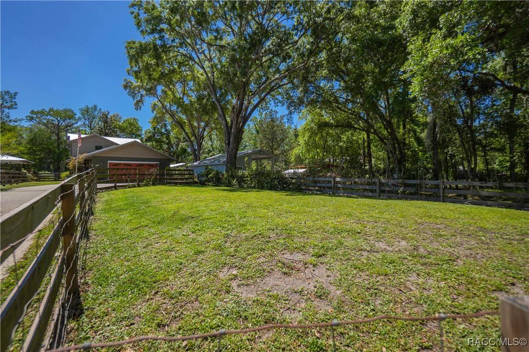 Brooksville, FL 34601,28330 Peterson Camp RD