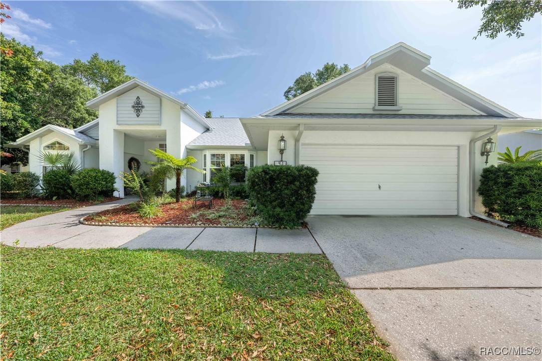 Homosassa, FL 34446,41 Pine DR