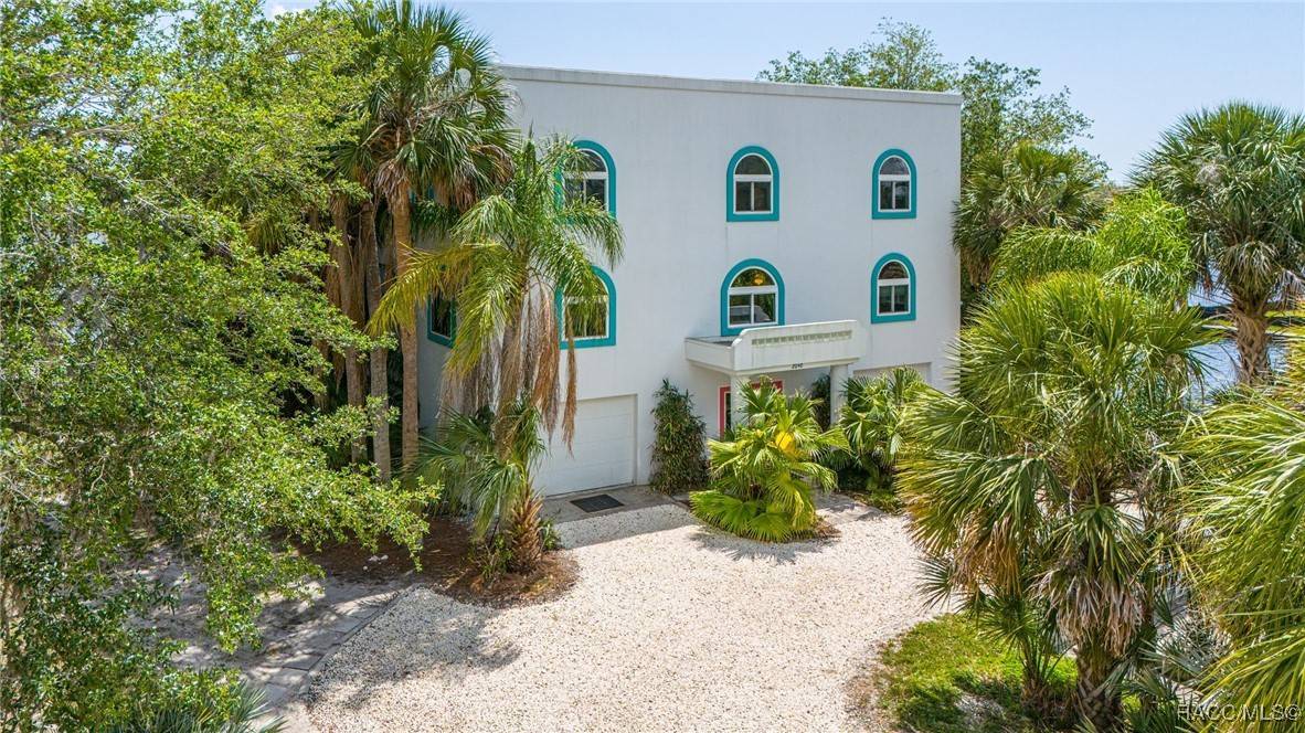 Crystal River, FL 34428,2040 NW 13th ST