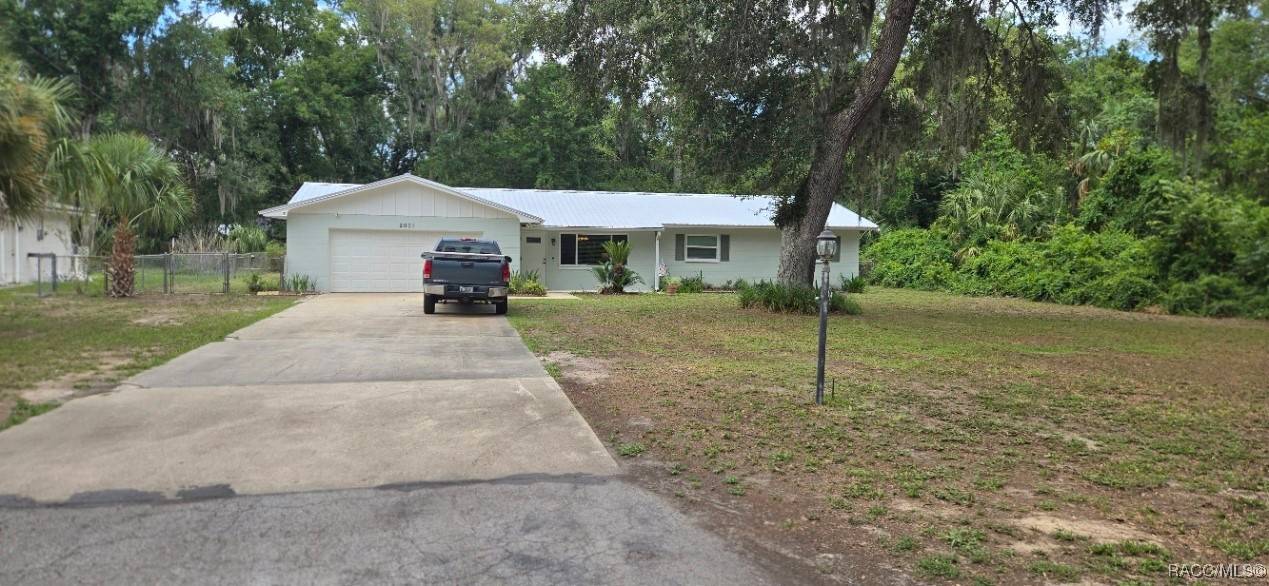 Crystal River, FL 34428,2001 NW 15th CT