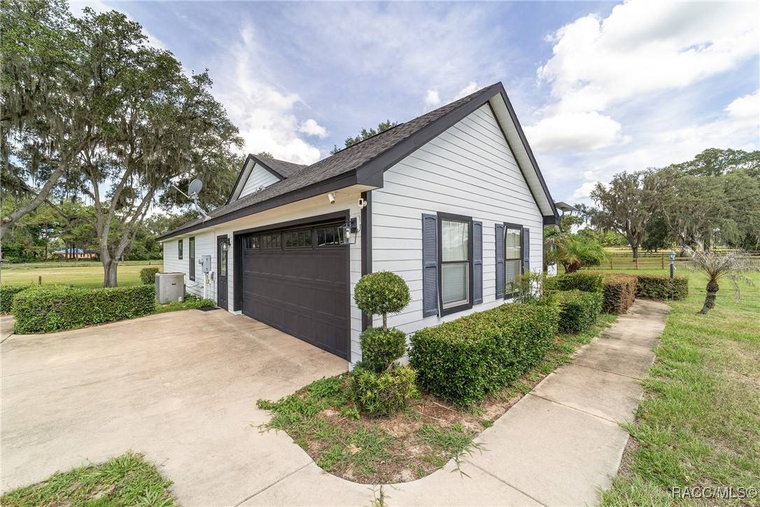 Ocala, FL 34480,10600 SE 32nd AVE