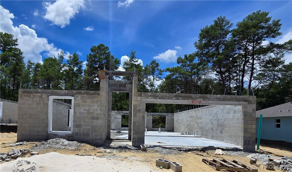 Inverness, FL 34452,2617 Clearwood ST