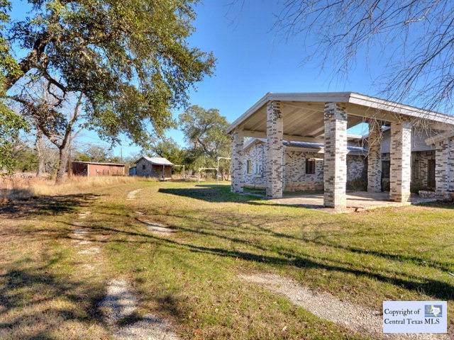 Wimberley, TX 78676,1051 S Rainbow Ranch RD