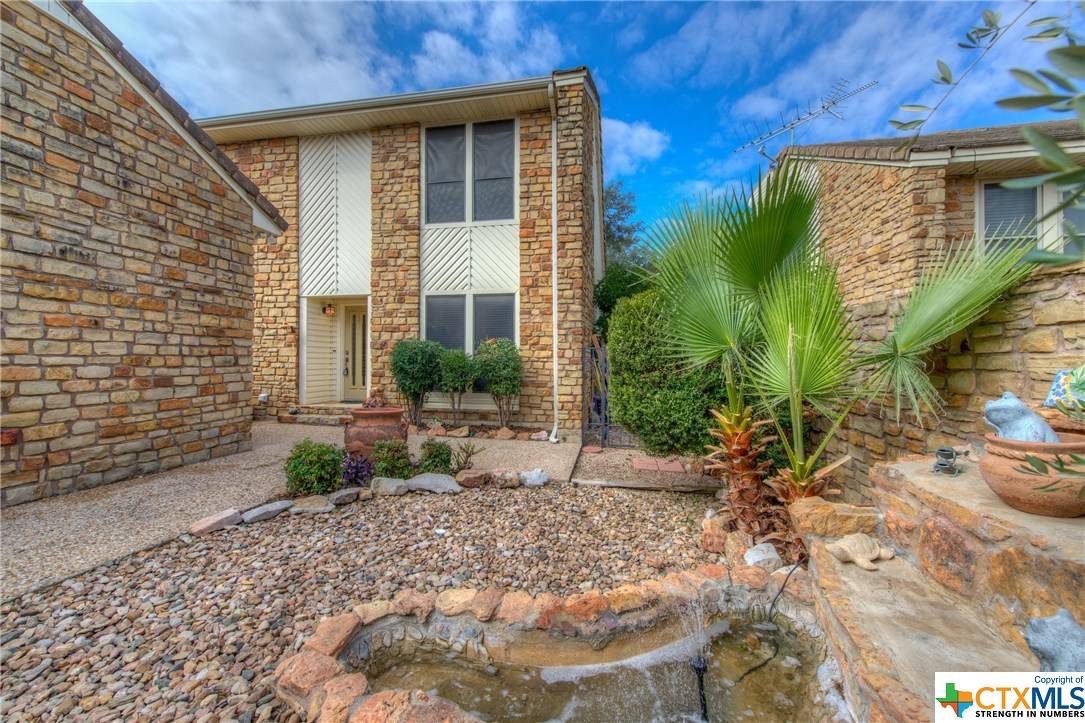 Horseshoe Bay, TX 78657,706 Clayton Nolen #B