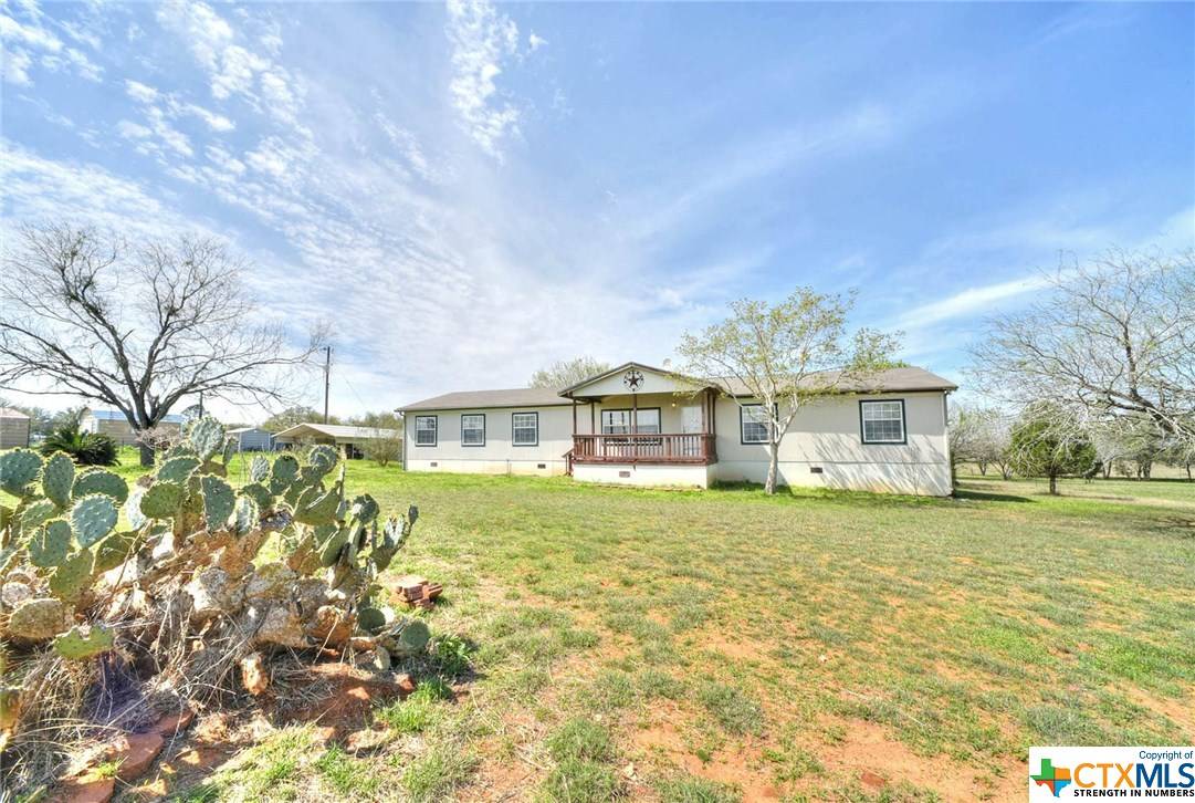 La Vernia, TX 78121,461 Homecrest