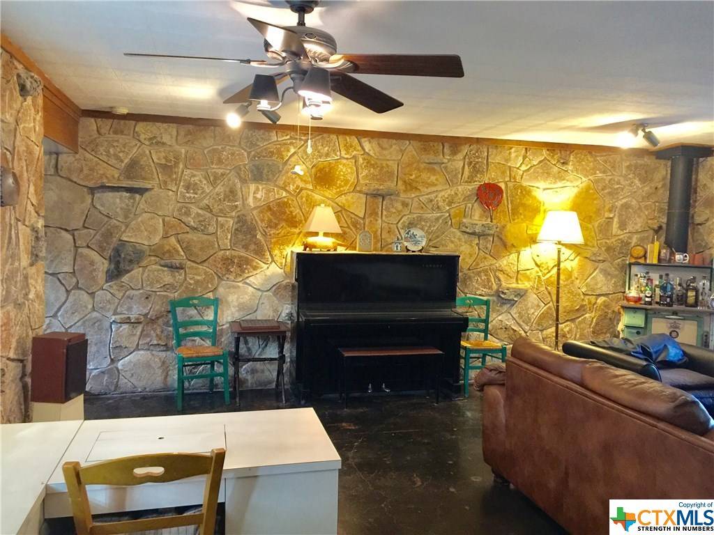 Wimberley, TX 78676,13 Meridian