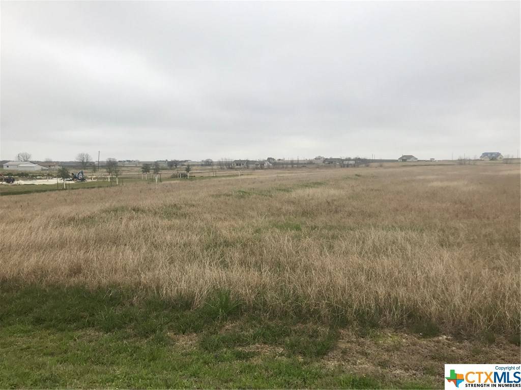 Granger, TX 76530,113 Private Road 951