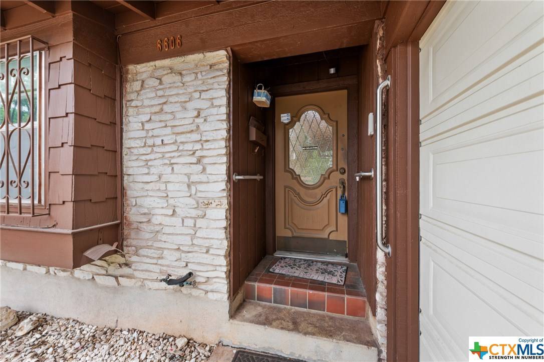 Austin, TX 78757,6606 Jamaica CT