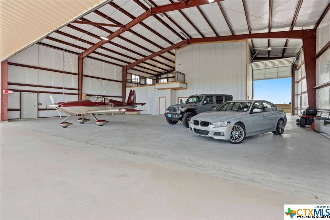 Fentress, TX 78622,210 Airfield RD