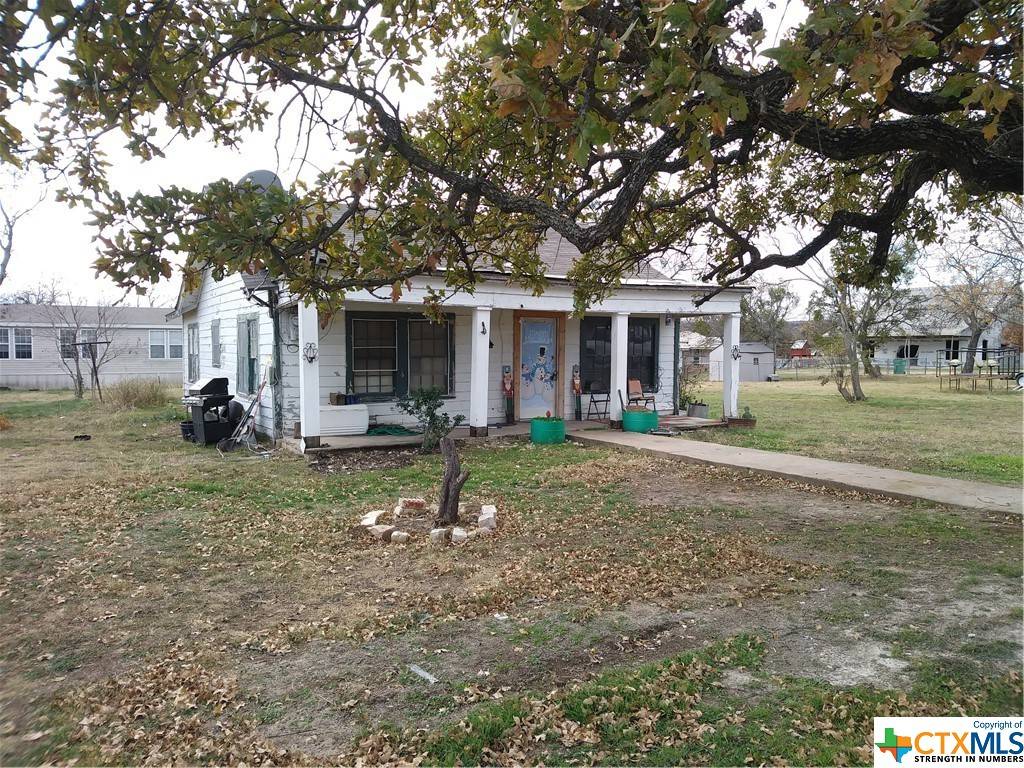 Evant, TX 76525,209 W Live Oak ST