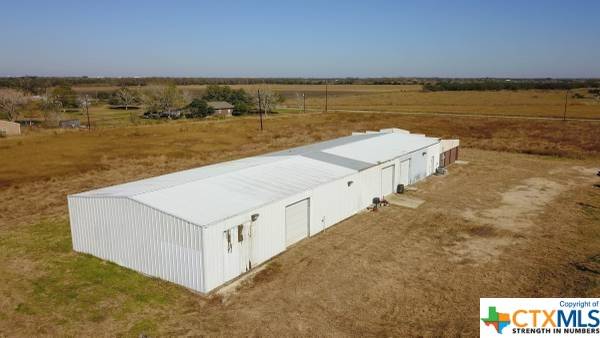 Victoria, TX 77905,677 S Price RD