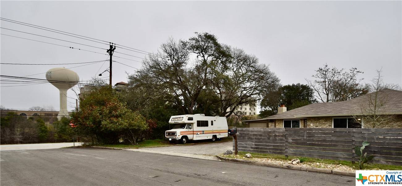 San Marcos, TX 78666,501 Park PL