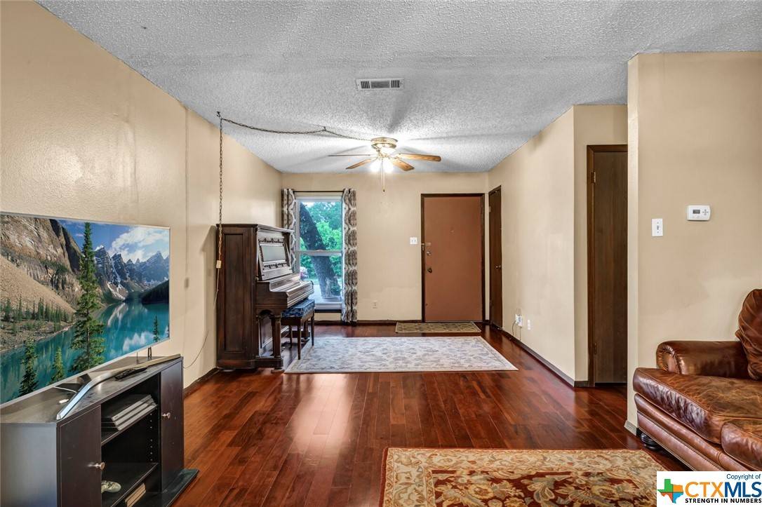 Austin, TX 78745,2405 Campden DR