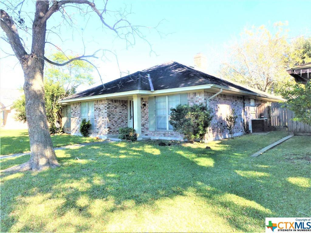 Victoria, TX 77904,106 King Arthur DR