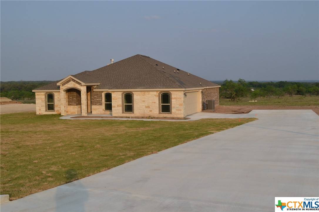 Kempner, TX 76539,349 County Road 3152