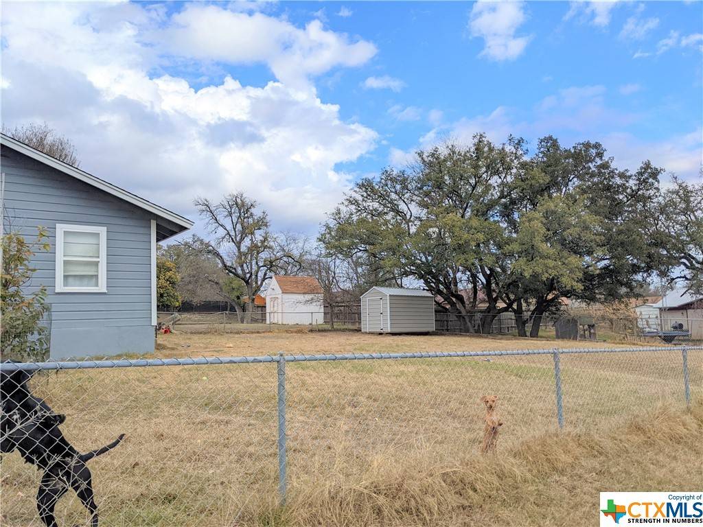 Lampasas, TX 76550,215 S Rice ST