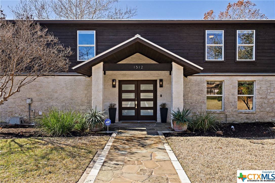 Granite Shoals, TX 78654,1512 Hill Top DR