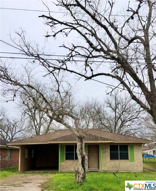 Edna, TX 77957,809 3rd ST