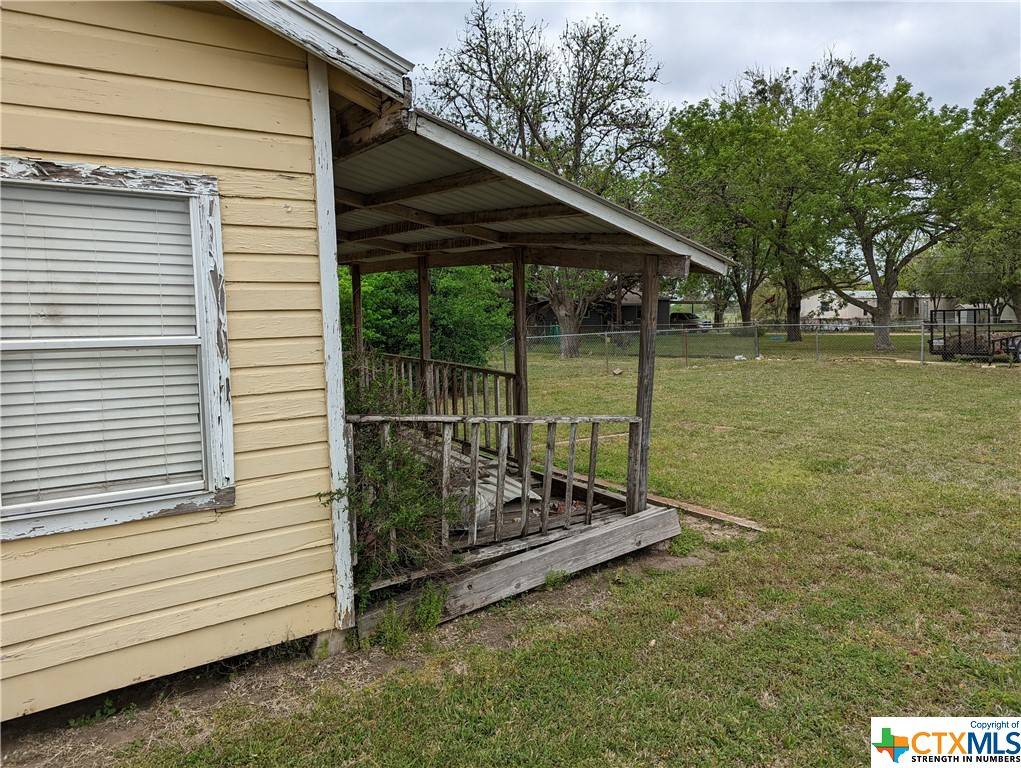 Cuero, TX 77954,104 North ST