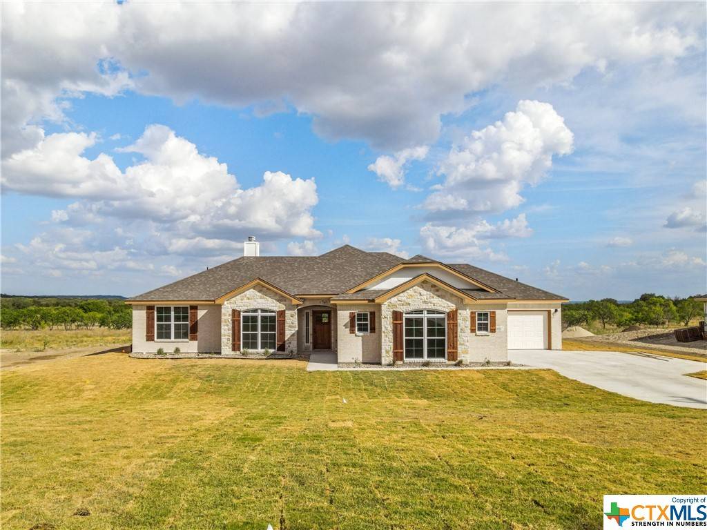 Kempner, TX 76539,301 County Road 3152