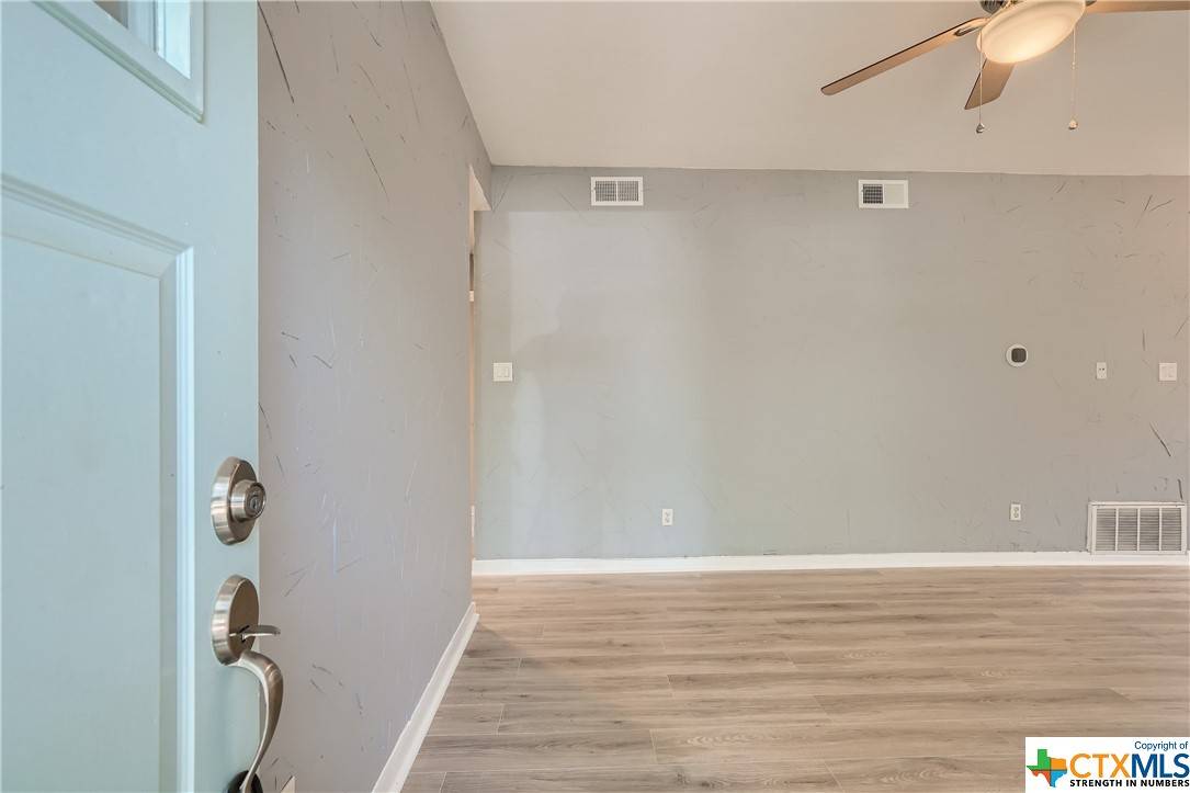 Leander, TX 78641,437 Northern TRL