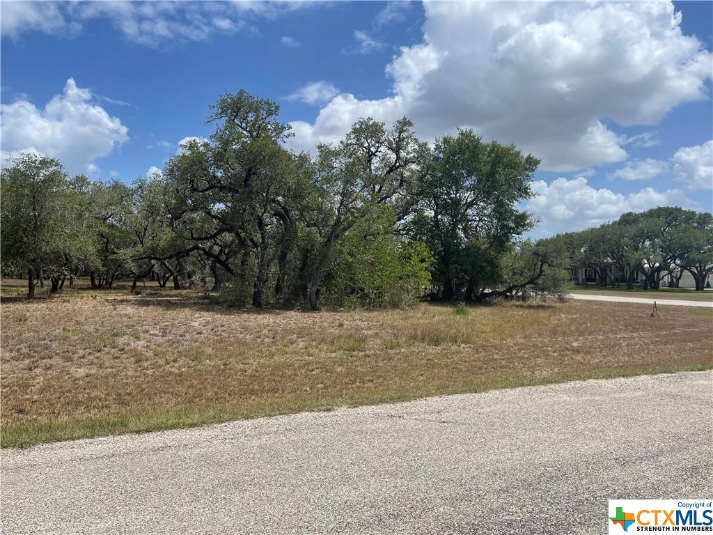 Inez, TX 77968,19 Post Oak BR