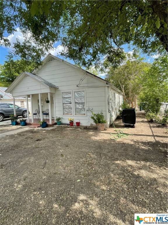 Seguin, TX 78155,627 Avenue C