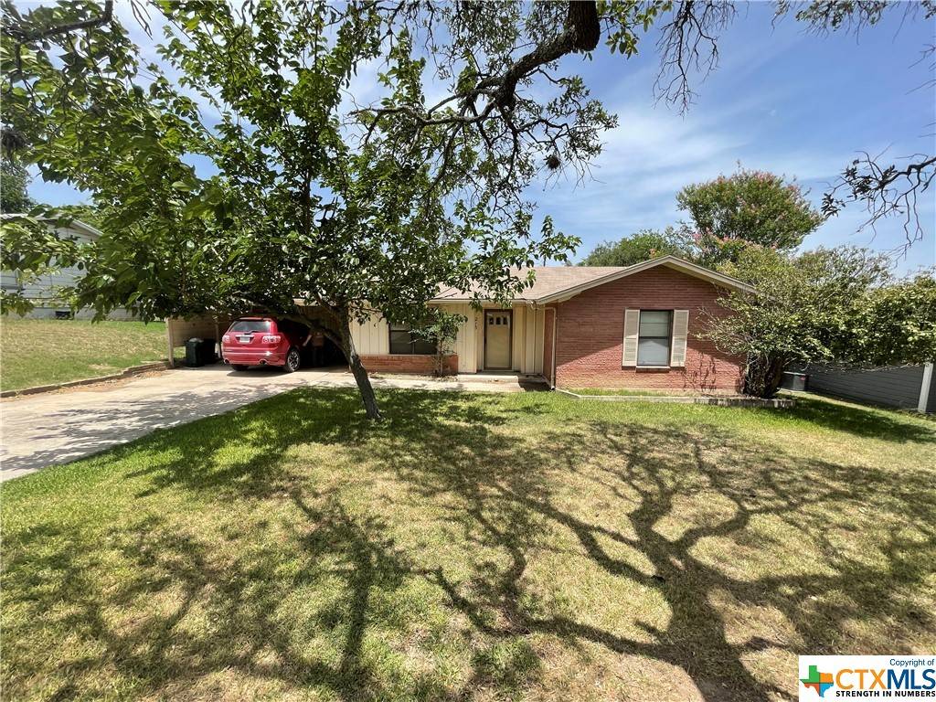 Lampasas, TX 76550,213 S Rice ST