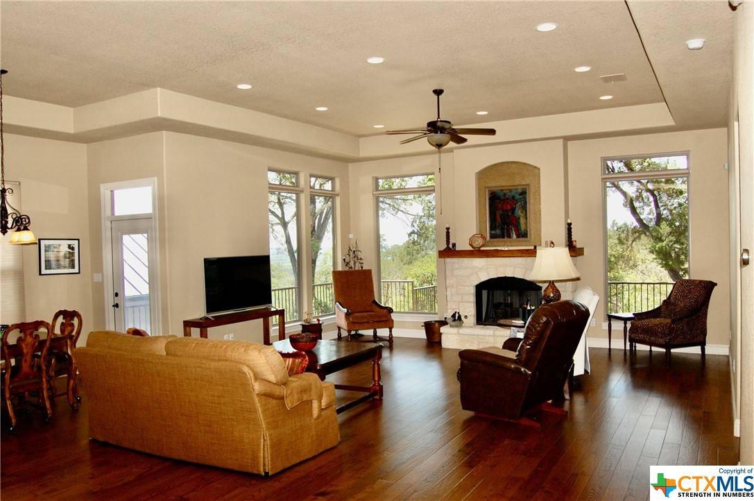 New Braunfels, TX 78130,743 Mission TRL