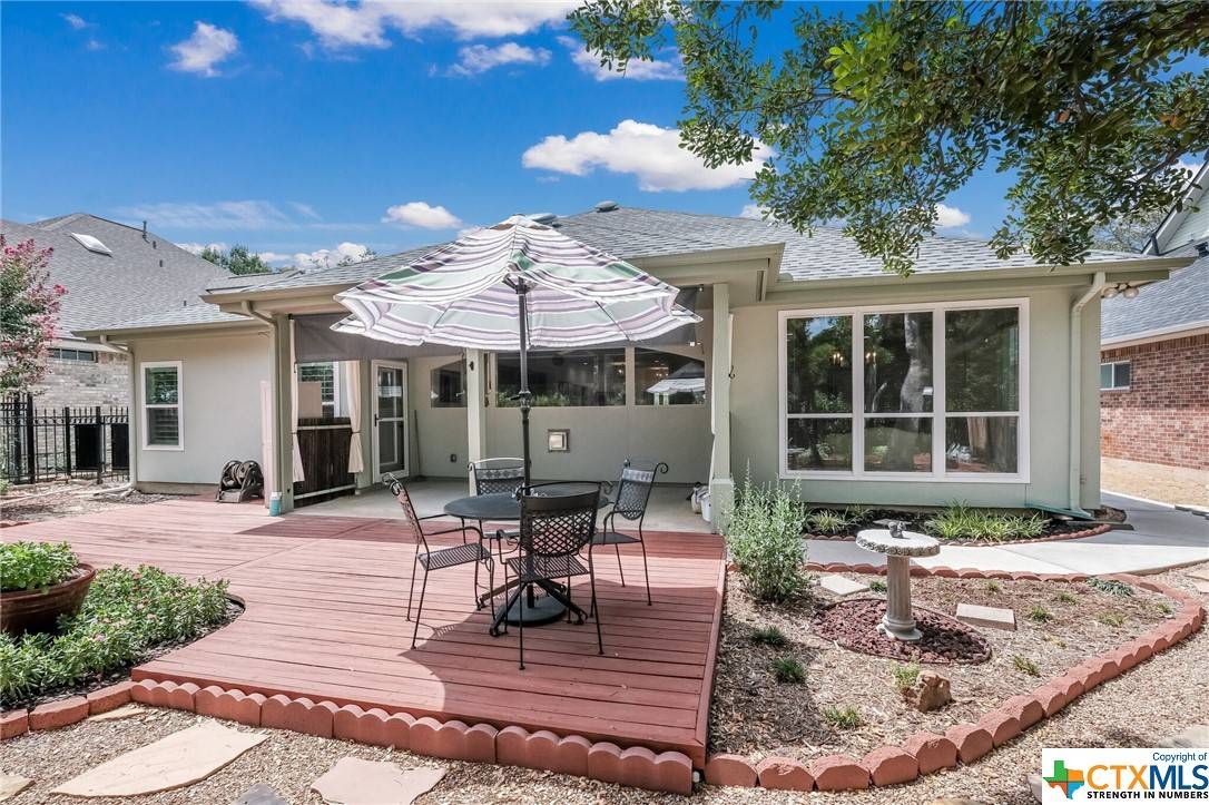 New Braunfels, TX 78130,645 Evergreen LN