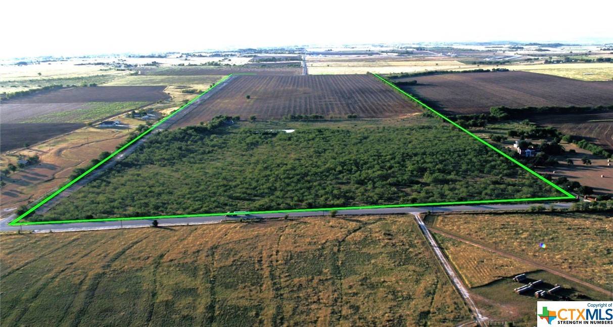 Jarrell, TX 76537,250 CR 216