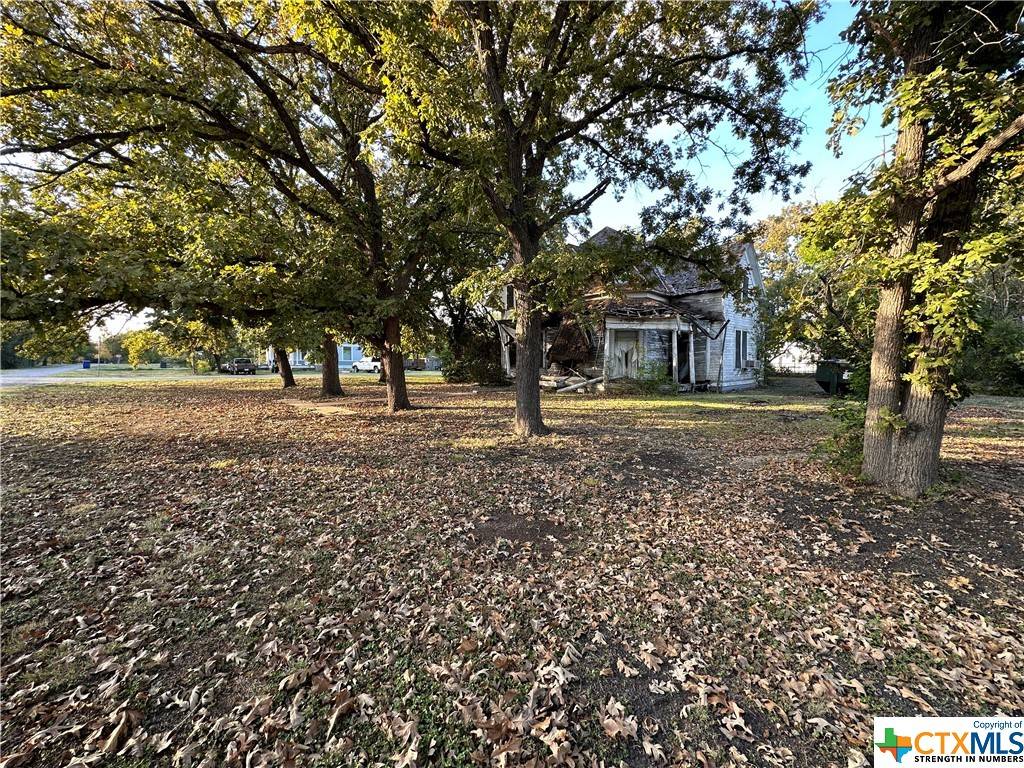Bartlett, TX 76511,542 W Pietzsch ST