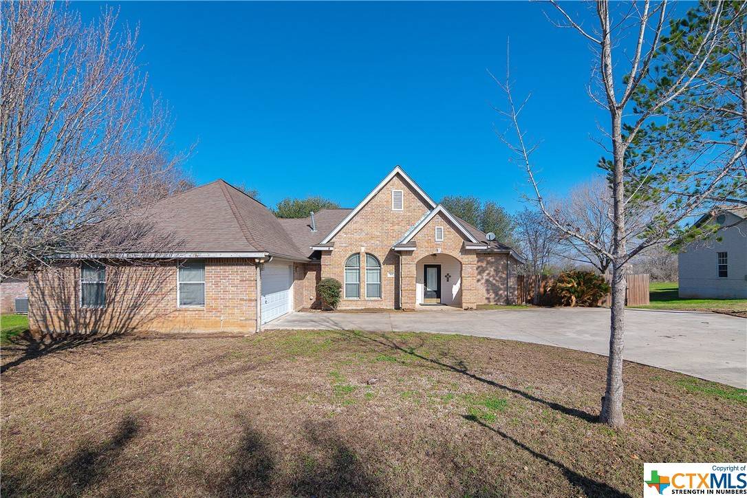 Seguin, TX 78155,163 Tanglewood DR