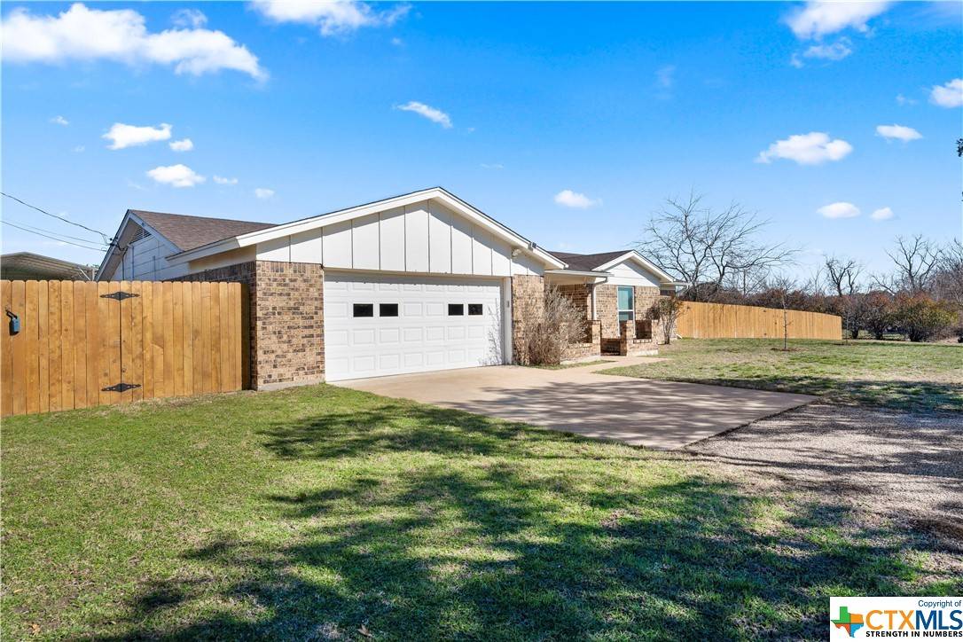 Kempner, TX 76539,991 County Road 4765