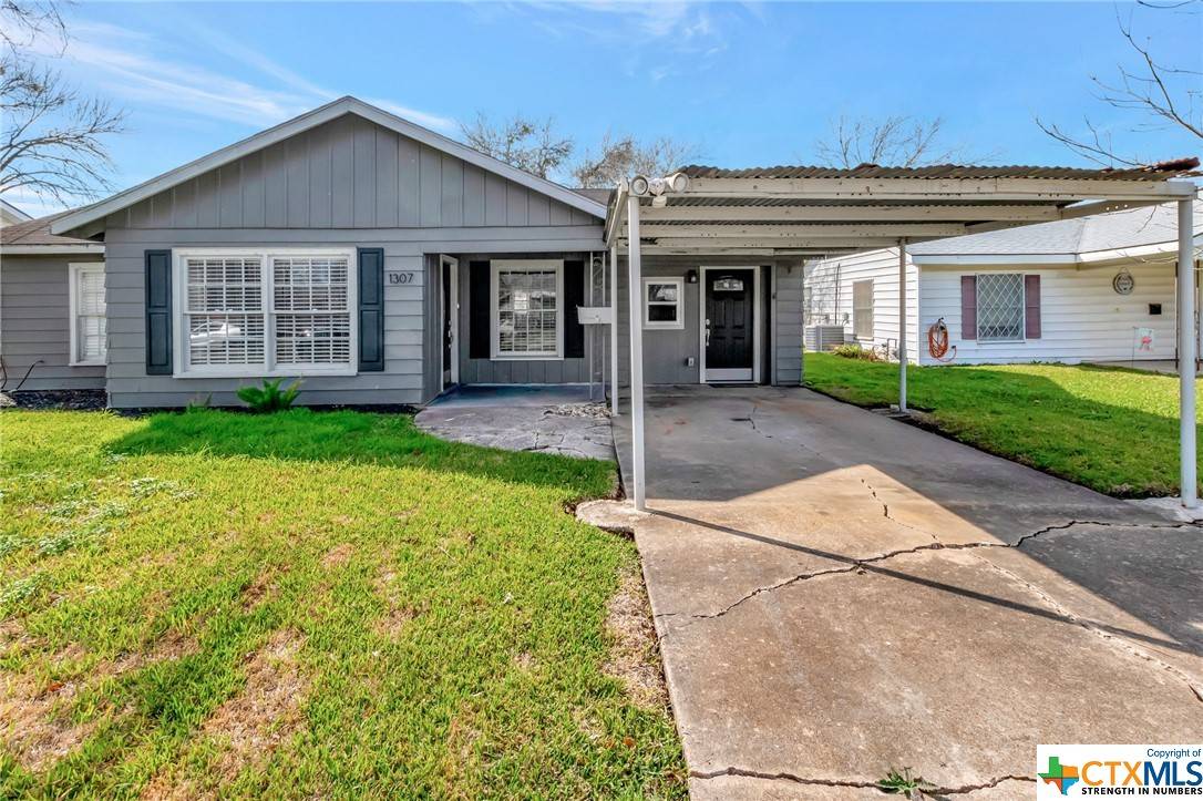 Victoria, TX 77901,1307 La Valliere ST