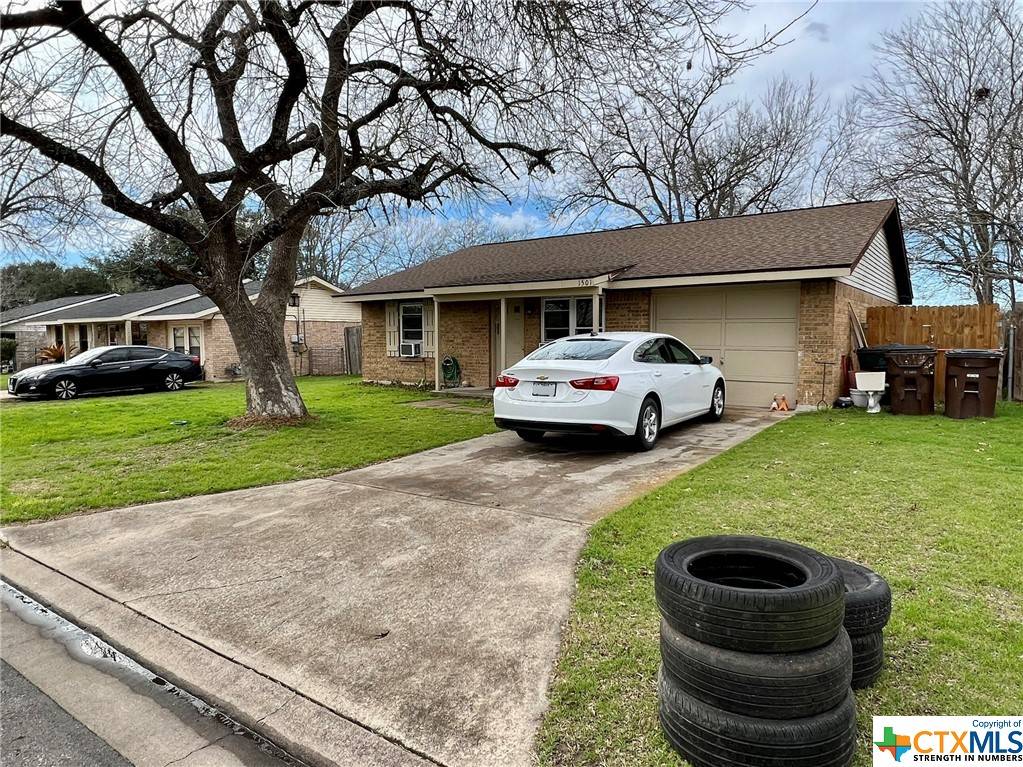 Lockhart, TX 78644,1501 Lakeview DR