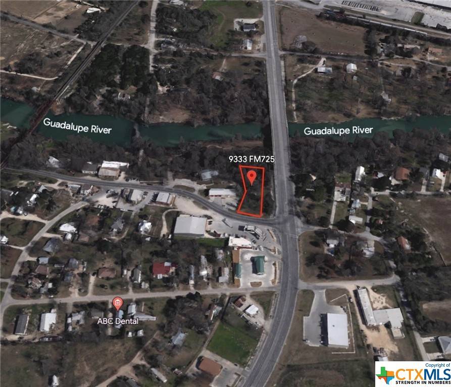 Mcqueeney, TX 78123,9333 Fm 725